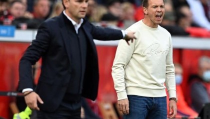 爱游戏平台-总把强强对话打成惨案，谁也阻止不了拜仁10连冠？